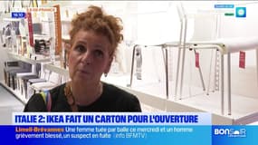 Affluence pour l'ouverture d'un Ikea au centre commercial Italie 2