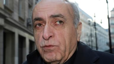 Ziad Takieddine arrive à la direction des Finances du palais de justice de Paris, le 7 décembre 2016.