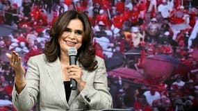 La candidate à la présidence du Honduras, Rixi Moncada, du parti de gauche Libertad y Refundación (LIBRE), durant une conférence de presse à Tegucigalpa le 29 novembre 2025, à la veille de l'élection présidentielle.