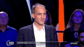 Le candidat socialiste Raphaël Glucksmann sur le plateau de BFMTV ce lundi 27 mai.