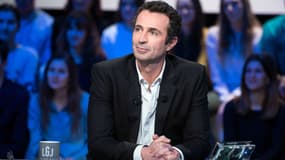 Victor Robert est le nouveau présentateur du "Grand Journal" 