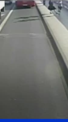 Neuf ans après, le "Putney Pusher" a été arrêté pour avoir poussé une femme sous les roues d'un bus à Londres en 2017