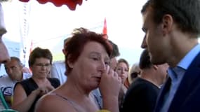 Une agricultrice en pleurs décrit sa situation à Emmanuel Macron.