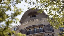 La devanture de l'hôtel Lutetia, à Paris.