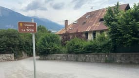 Des habitants de Crots, dans les Hautes-Alpes, se mobilisent contre un projet immobilier qui prévoit la construction de 130 à 170 logements.