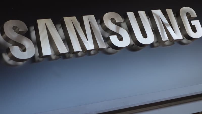 Samsung a soutenu financièrement deux fondations d'une proche de la présidente sud-coréenne. 