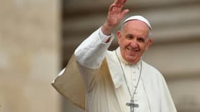 Le pape François lors de son audience générale hebdomadaire sur la place Saint-Pierre au Vatican, le 11 avril 2018