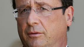 La France recherche "obstinément" les moyens d'une transition politique en Syrie pour mettre un terme aux violences menées par un régime "qui n'est plus animé que par la seule peur de sa propre fin", a déclaré samedi François Hollande. /Photo prise le 26