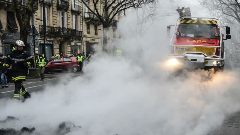 Le feu s'était propagé à "six ou sept" véhicules. Photo d'illustration