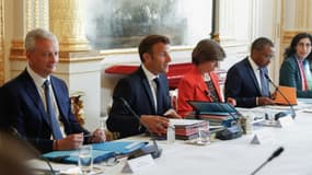 Le Conseil des ministres présidé par Emmanuel Macron, le 24 août 2022 au palais de l'Elysée à Paris