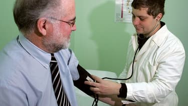 L’Assurance maladie s'est félicité de la baisse d’un point, à 54,1 %, du taux moyen de dépassement des médecins de secteur 2 ou adhérents au contrat d’accès aux soins.