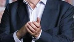 Le président du Parti radical de gauche, Jean-Michel Baylet, maintient sa candidature à la primaire socialiste pour l'élection présidentielle malgré sa mise en examen révélée jeudi, et qui remonte à 2009. /Photo d'archives/REUTERS/Régis Duvignau