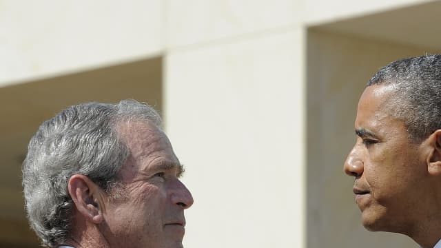 Barack Obama et George W. Bush à Dallas, au Texas, le 13 avril 2013. 