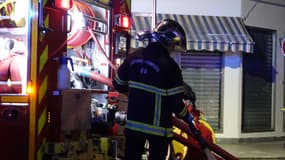 Un feu de magasin s'est déclaré dans la nuit de lundi à mardi.