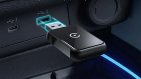 Noté 4,7/5, cet adaptateur Apple CarPlay est idéal pour rendre votre smartphone compatible à votre voiture