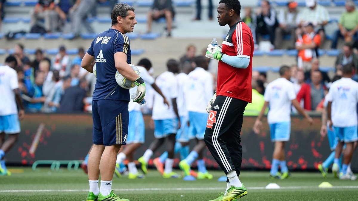 Laurent Spinosi et Steve Mandanda en 2014 Laurent Spinosi et Steve Mandanda en 2014