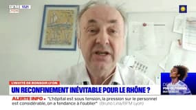 Covid-19: le Pr Bruno Lina déplore que "trop de personnes infectées continuent à aller travailler et dans les écoles"