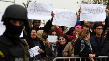 Une cérémonie d'hommage a eu lieu le 24 mars devant le musée du Bardo à Tunis.
