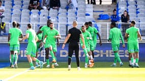 Les joueurs de Saint-Étienne contre Auxerre, le 26 mai 2022.