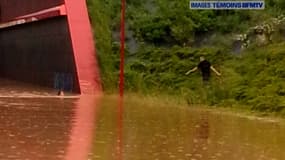 Les images filmées par les témoins BFMTV des orages en Ile-de-France.