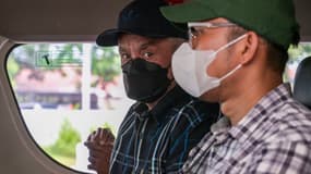 Ali Tokman, Néerlandais de 74 ans, condamné à mort en Indonésie en 2008 pour trafic de drogue, a quitté sa prison de Jakarta le 8 décembre 2025.