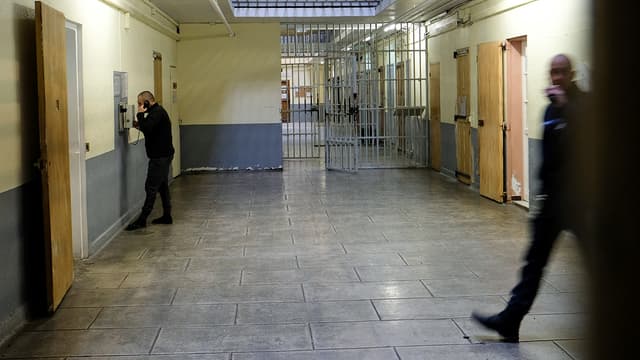 Déjà testé à la prison de Montmédy, dans la Meuse, le ministère de la Justice va généraliser l'installation d'un téléphone dans chaque cellule. (Photo d'illustration)