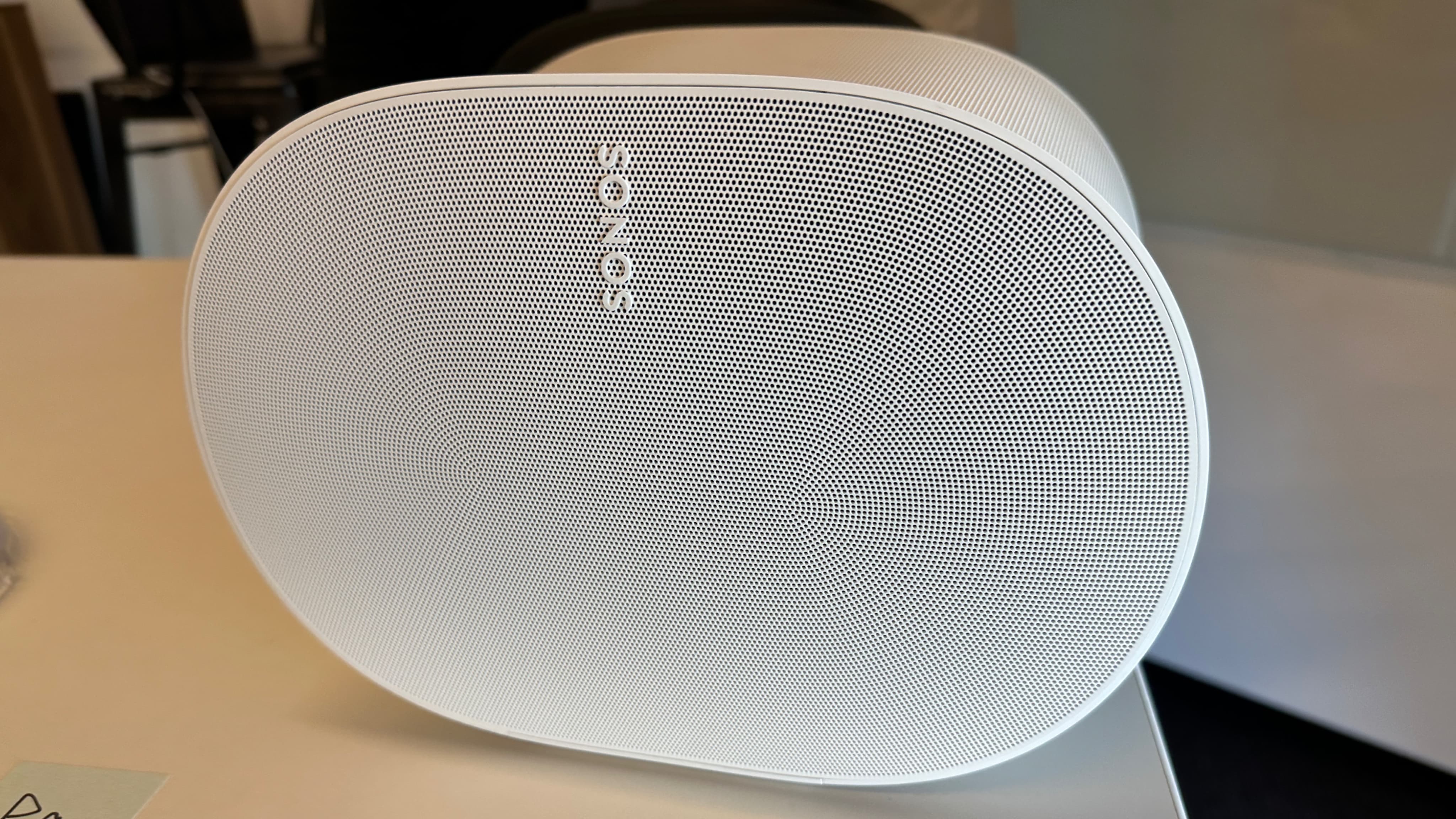 Test Sonos Era 300 l'enceinte Dolby Atmos qui veut vous immerger — free download