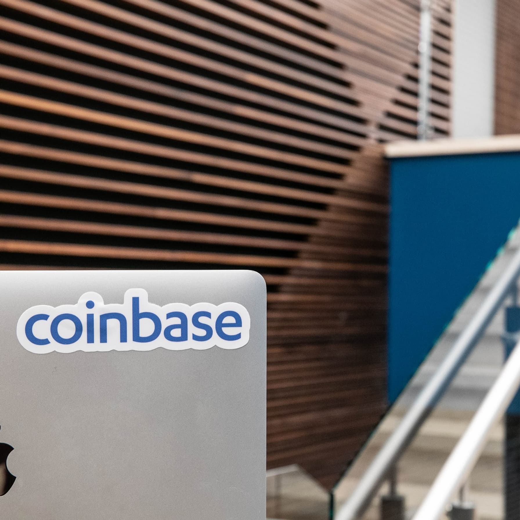 Le géant des cryptos Coinbase se retire du marché japonais