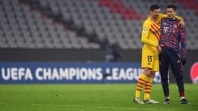 Le sourire de Clément Lenglet avec Robert Lewandowski après l'élimination du Barça ne passe pas du tout