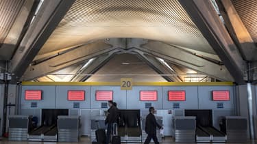 Aeroport De Lyon Vers Des Suppressions D Emplois Sur Fonds De Crise Covid