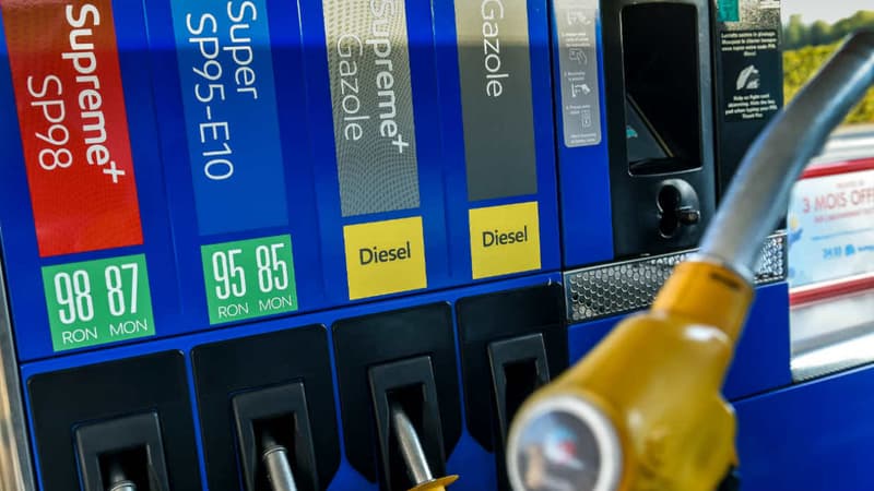 Les autorités se veulent rassurantes sur l'approvisionnement en carburant des stations service.
