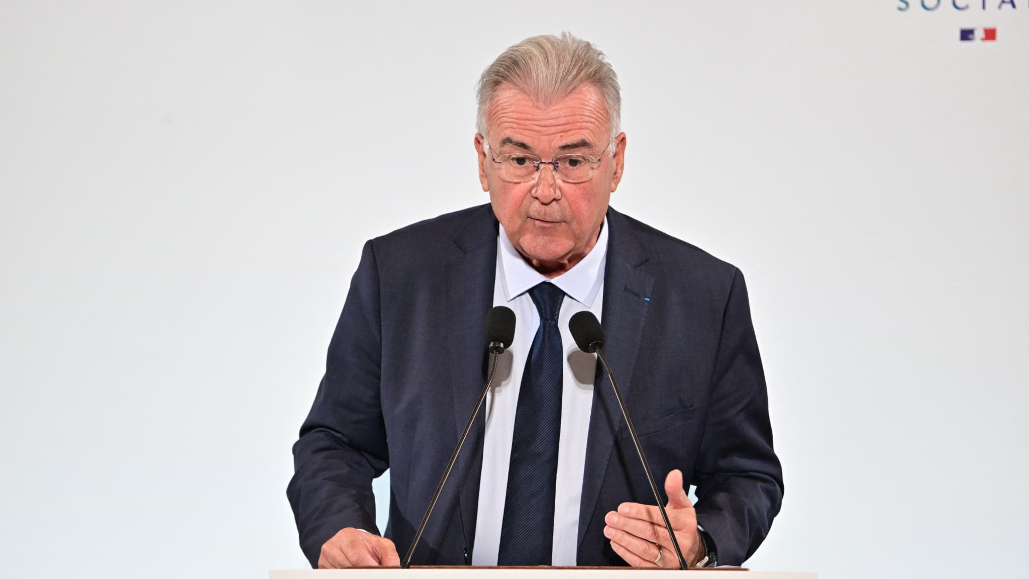 MÊME LES PETITES ENTREPRISES NE VEULENT PAS DE LA "TAXE ZUCMAN": POUR MICHEL PICON DE L'U2P, "TAXER L'OUTIL DE TRAVAIL, C'EST UNE FOLIE"