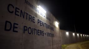 Le gardien travaillait dans la prison de Poitiers-Vivonne