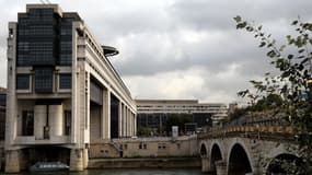 Bercy pourrait prélever 100 millions aux chambres d'agriculture.