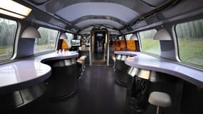 Les wagons restaurants de la SNCF devraient être mieux à même de séduire les voyageurs avec une nouvelle offre de restauration.