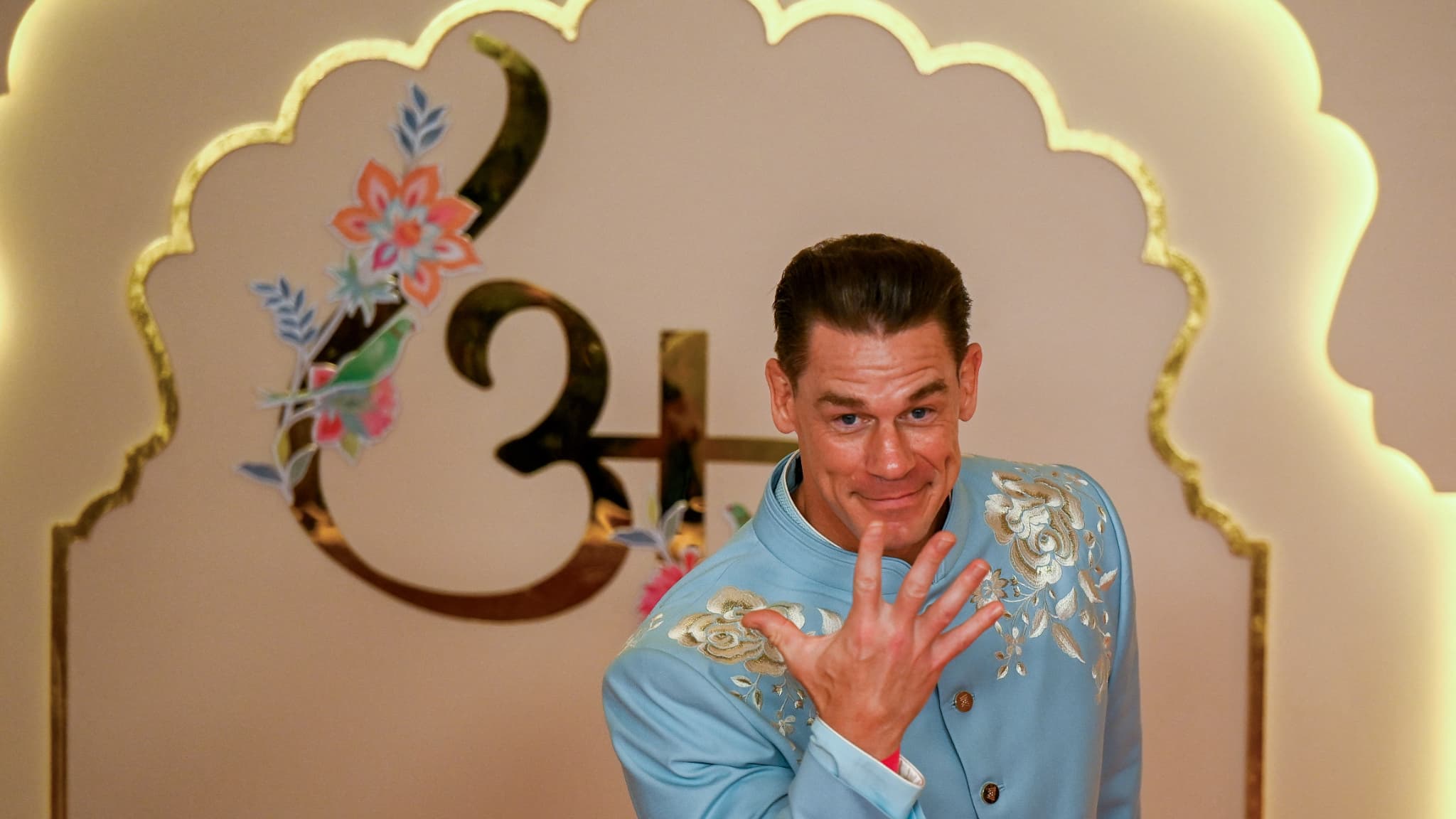 John Cena au mariage du fils du milliardaire Mukesh Ambani, Anant Ambani avec fiancee Radhika Merchant à Bombay le 12 juillet 12 2024. John Cena au mariage du fils du milliardaire Mukesh Ambani, Anant Ambani avec fiancee Radhika Merchant à Bombay le 12 juillet 12 2024.