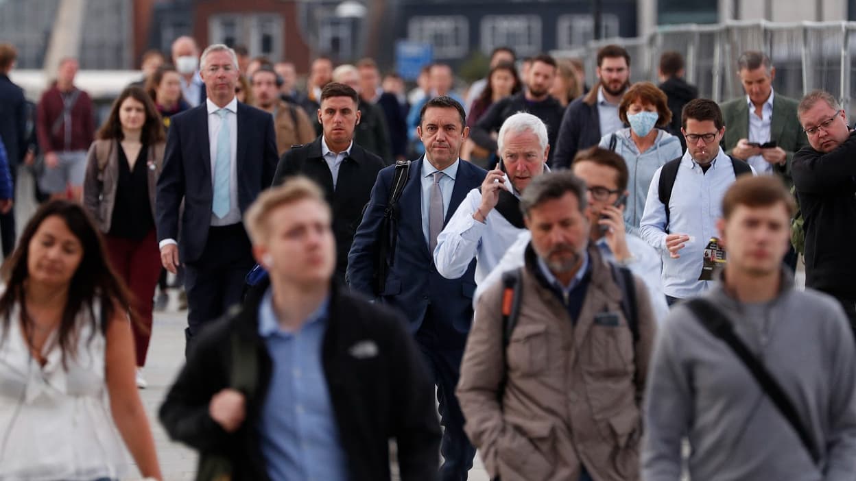 In the United Kingdom, 3,000 workers will test a four-day week