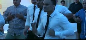 Un superbe haka interprété à l’occasion d’un mariage 