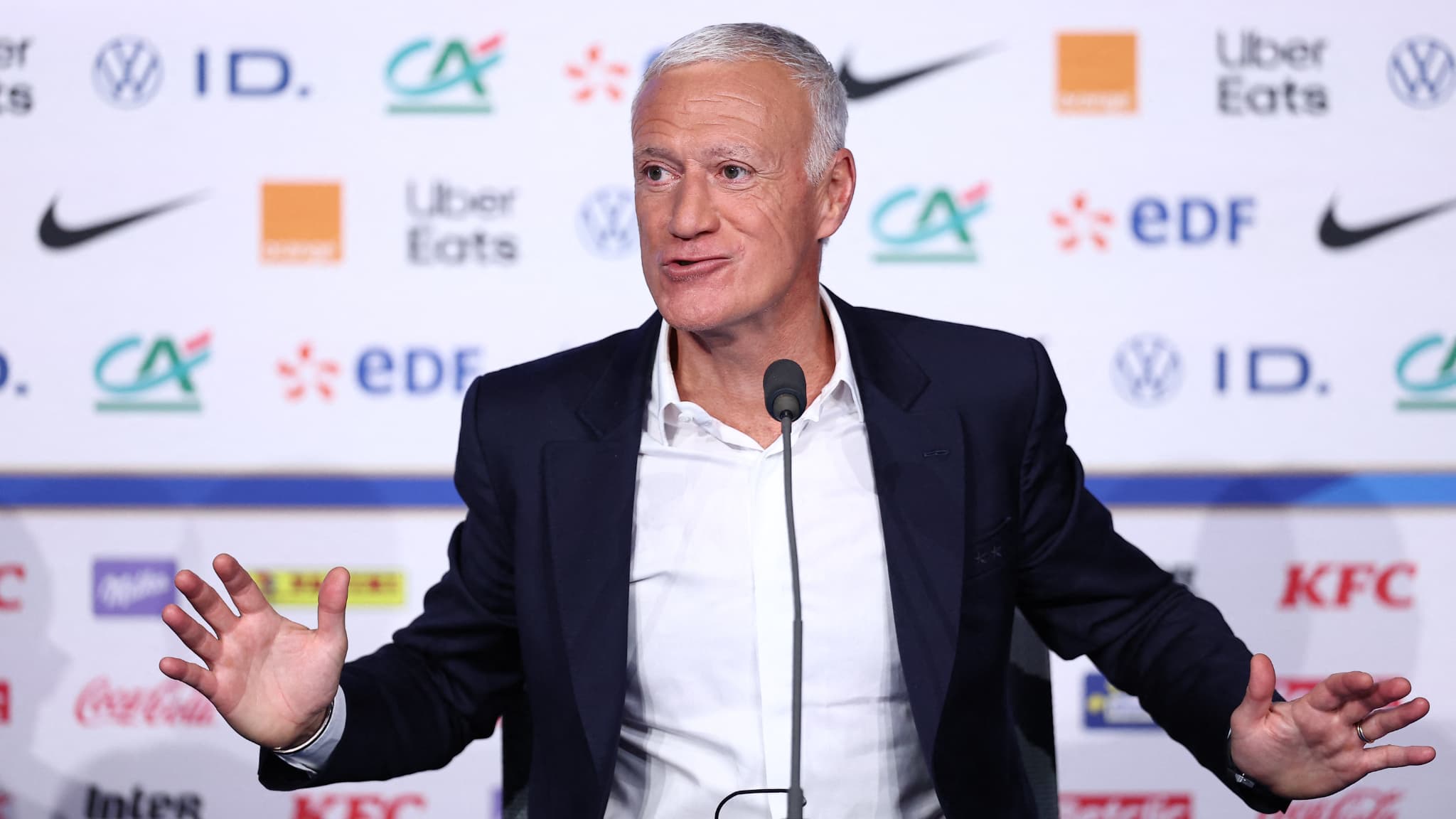 Volg direct de bekendmaking van de lijst van Didier Deschamps