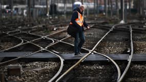 En 2018, environ 2700 postes ont été supprimés au sein du groupe public ferroviaire où les démissions ont augmenté de 34,3% par rapport à 2017. 