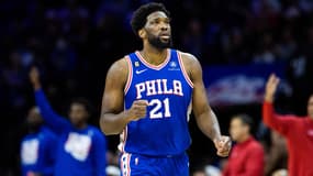 Joel Embiid avec Philadelphie