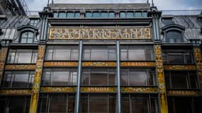 La façade de la Samaritaine, le 19 novembre 2019 pendant les travaux