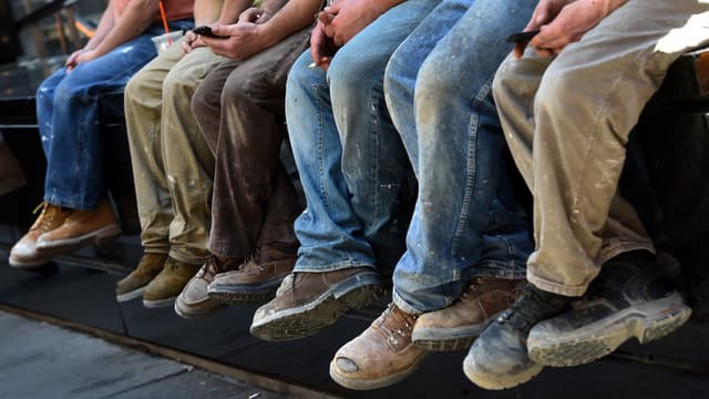 Parmi les salariés, les employés du bâtiment sont parmi les métiers les plus actifs.