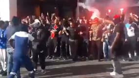 Les supporters parisiens à Liverpool. 
