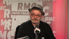 Louis Chedid sur RMC: "Ce qui me semble regrettable dans The Voice, c'est qu'ils ne chantent que des reprises"