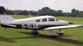 Un avion Piper PA 28. 