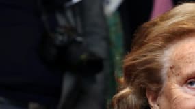 Bernadette Chirac, épuisée par les problèmes de santé de son mari Jacques Chirac, a été hospitalisée afin de se reposer mardi. 