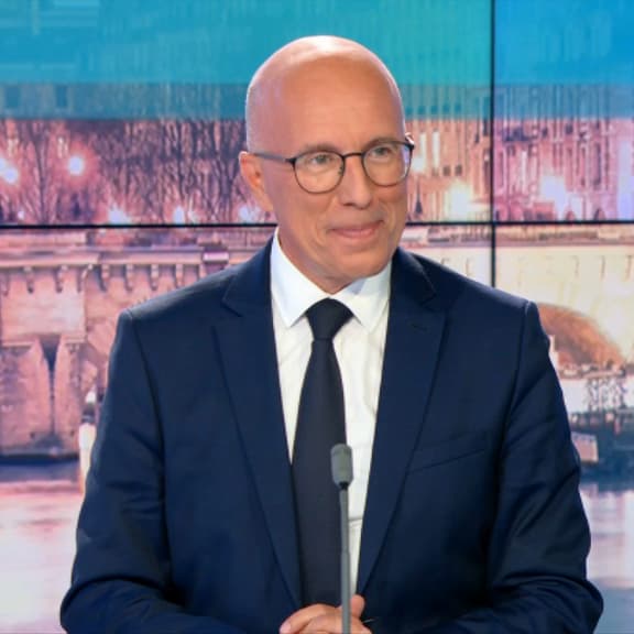 Pour Ciotti, seul "un candidat issu de la droite républicaine" pourra battre Macron en 2022