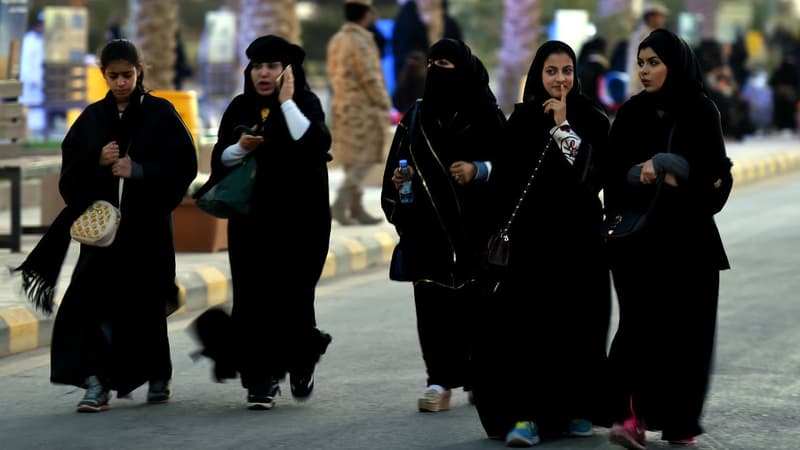 Des Saoudiennes lors d'un festival culturel en février 2016 dans la banlieue de Riyad (photo d'illustration)
