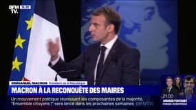 Congrès des maires de France: Emmanuel Macron "assume ne pas avoir été maire"